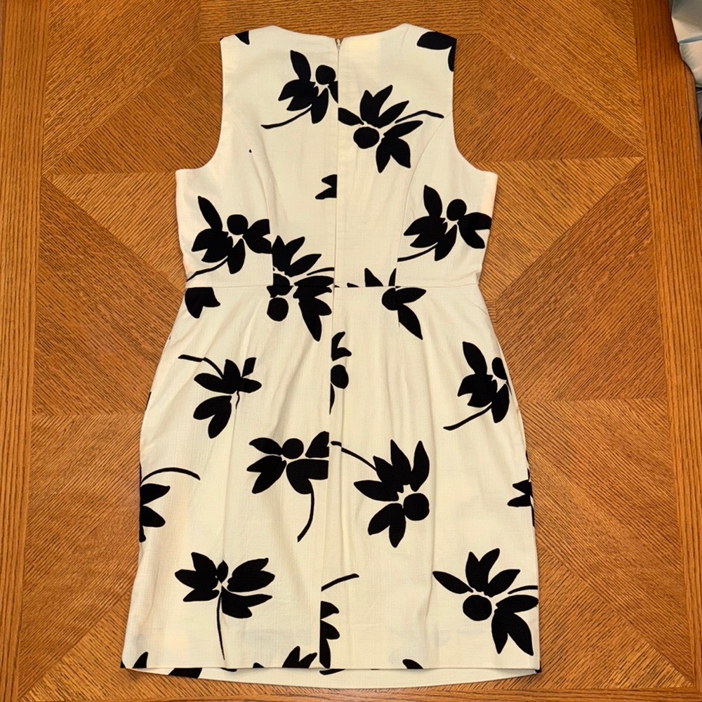J. Crew Black and White Floral Dress Size 8 Petite - Picture 4 of 9